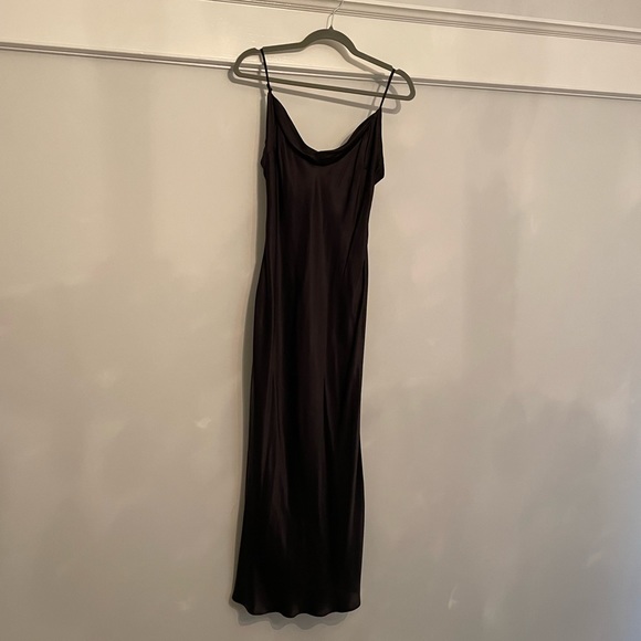 Hansen and Gretel 100% silk slip dress - Picture 2 of 2